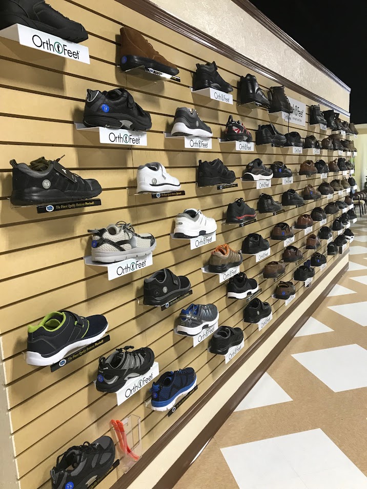 Orthofeet shoes display